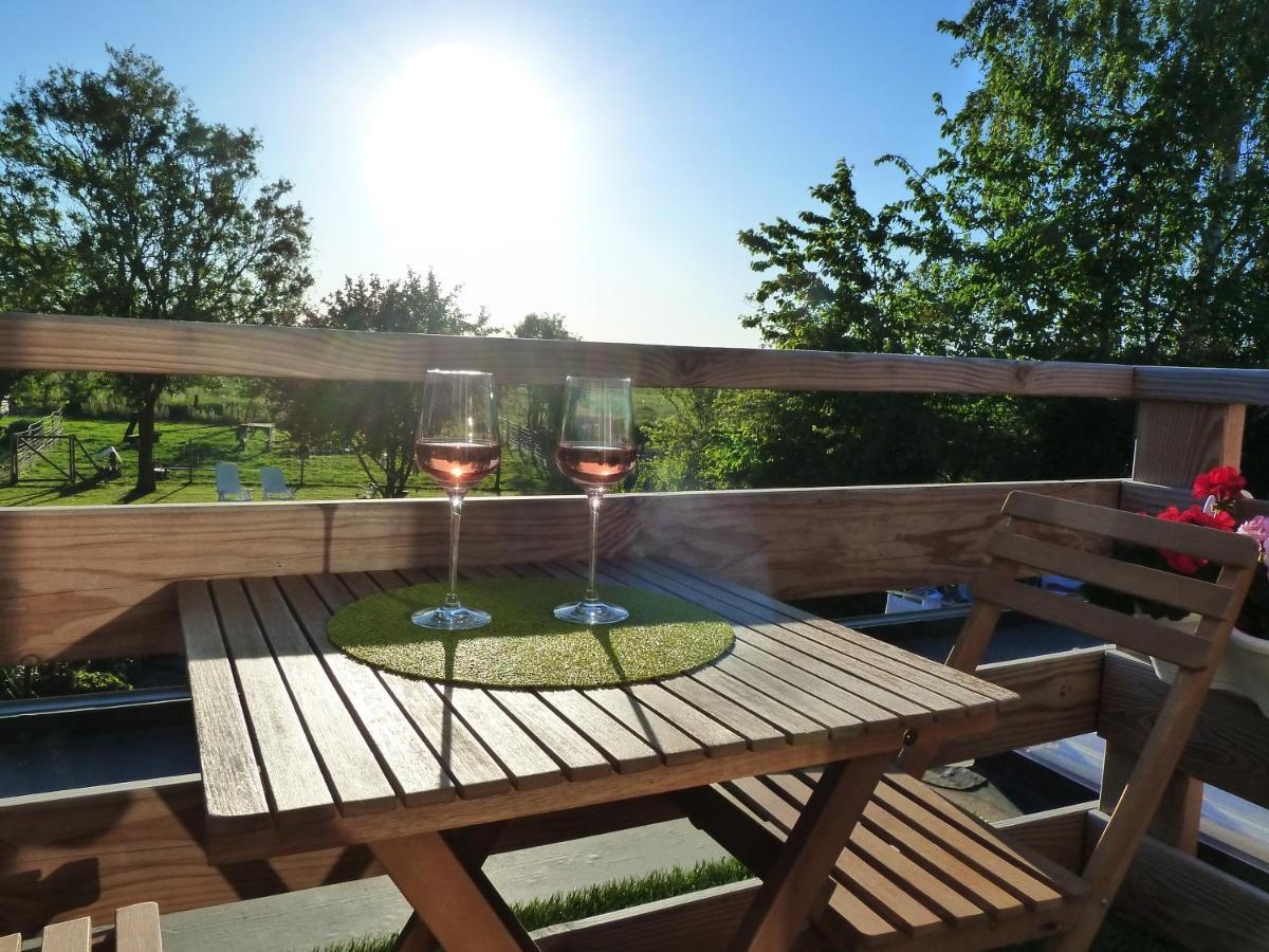 Entre Monts Et Collines B&B Et Spa En Option Exterior photo