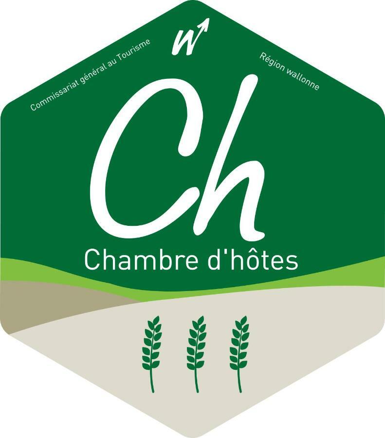 Entre Monts Et Collines B&B Et Spa En Option Exterior photo